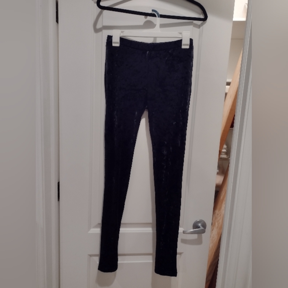 BP black velvet pants size large